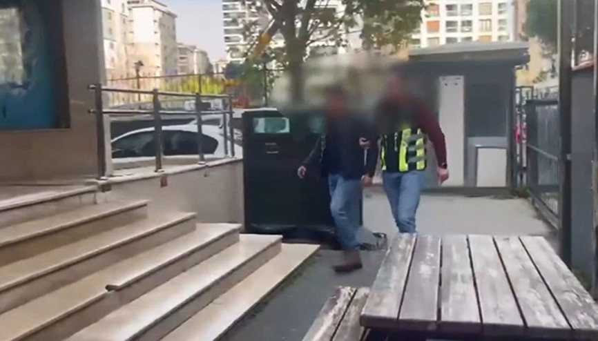 Trafikte tartıştığı kadın sürücünün aracına saldıran şüpheli yakalandı