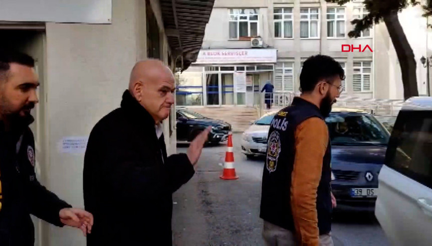 Gözaltına alınan Ahmet Çakar ve Murat Sancakın sağlık kontrolüne getirilme anları Gözaltına alınan Ahmet Çakar ve Murat Sancakın sağlık kontrolüne getirilme anları