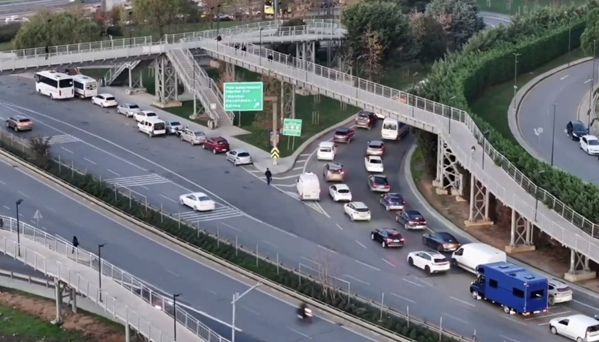 İstanbul-Beykozda dron destekli trafik denetimi: 32 sürücüye 69 bin lira ceza