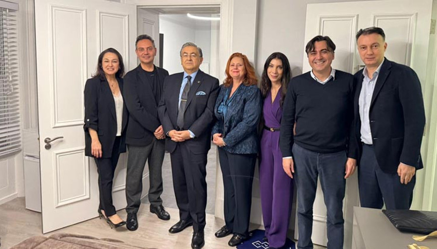 Londranın merkezinde Türk kliniği açıldı