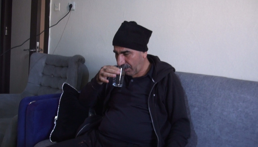 1,5 yıldır yaşadığı hıçkırık nöbetleri yüzünden hayatı kabusa döndü 1,5 yıldır yaşadığı hıçkırık nöbetleri yüzünden hayatı kabusa döndü