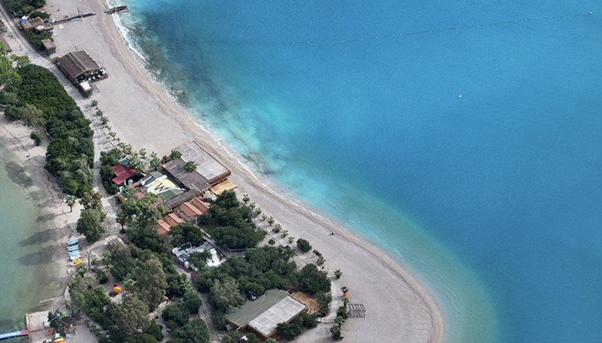 Dünyaca ünlü plajımızda dikkat çeken manzara: Dron kamerası ile görüntülendi Dünyaca ünlü plajımızda dikkat çeken manzara: Dron kamerası ile görüntülendi