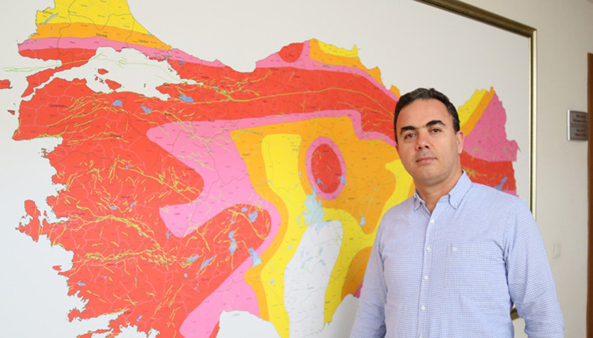 Prof. Dr. Özçelik: Akdenizdeki faylar bilinmiyor Bizi nasıl bir tehditle karşı karşıya bıraktığını tam olarak bilemiyoruz Prof. Dr. Özçelik: Akdenizdeki faylar bilinmiyor Bizi nasıl bir tehditle karşı karşıya bıraktığını tam olarak bilemiyoruz