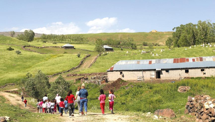 Köylerde 9 yılda 107 bin çocuğa destek