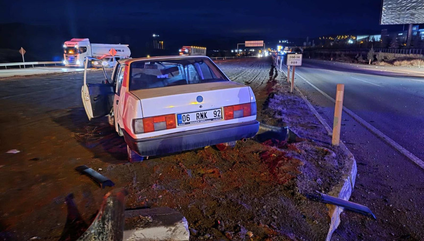 Otomobiller kavşakta çarpıştı; 7 yaralı