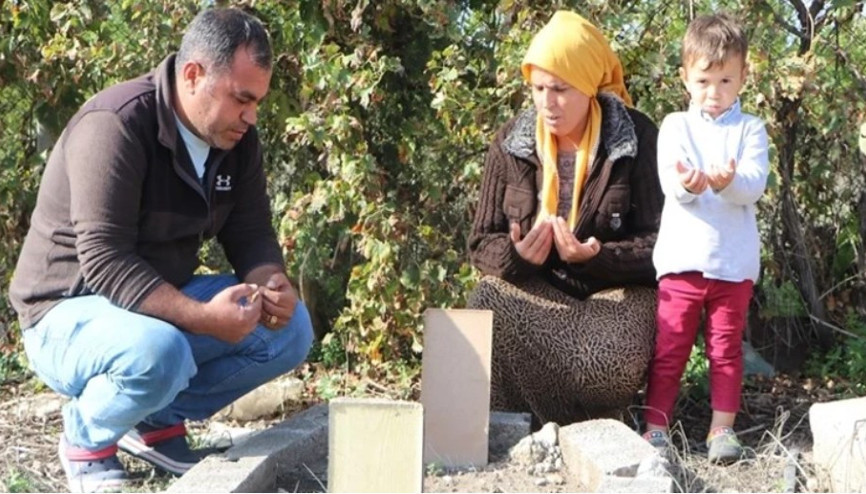 Öldü denildi, defin için götürülürken ağlayınca yaşadığı ortaya çıktı Öldü denildi, defin için götürülürken ağlayınca yaşadığı ortaya çıktı