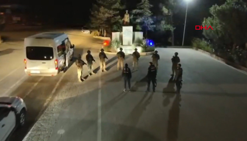 Bakan Yerlikaya: 22 ilde 92 DEAŞ şüphelisi yakalandı