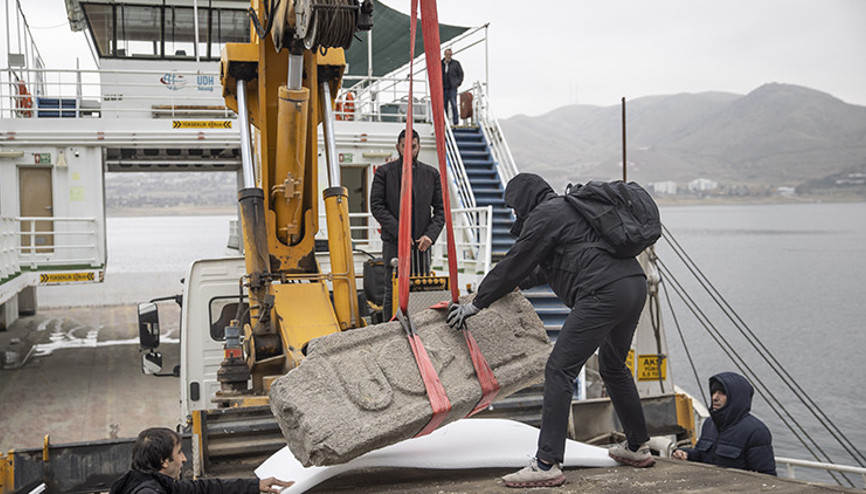 Tuncelide sular çekilince ortaya çıktı 2 metre uzunluğunda, 1 metre genişliğinde | Çok önemli bir operasyona imza attık Tuncelide sular çekilince ortaya çıktı 2 metre uzunluğunda, 1 metre genişliğinde | Çok önemli bir operasyona imza attık