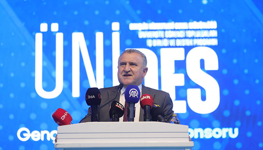 Bakan Bak: Türkiye Yüzyılı, gençlerin, bilimin, ülkemizin yüzyılı olacak