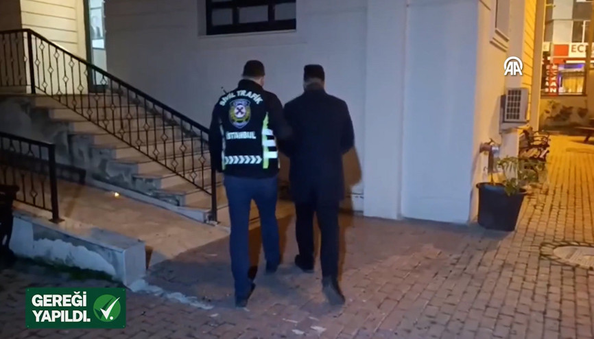 Ambulansa yol vermeyen sürücü yakalandı