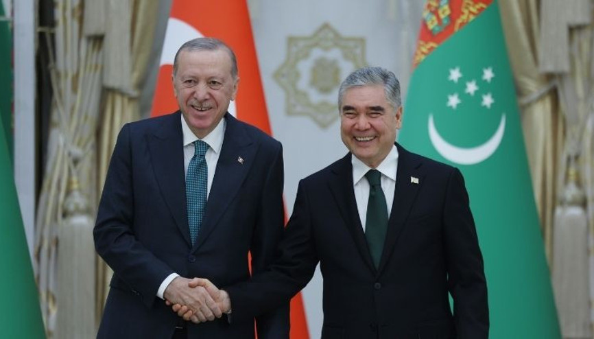 Cumhurbaşkanı Erdoğan Türkmenistana geldi
