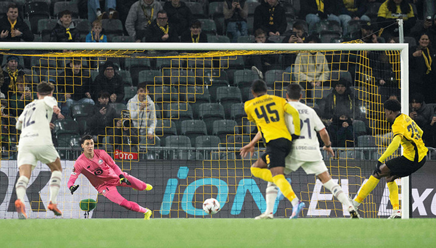 Berke Özer yine penaltı kurtardı ama puana yetmedi