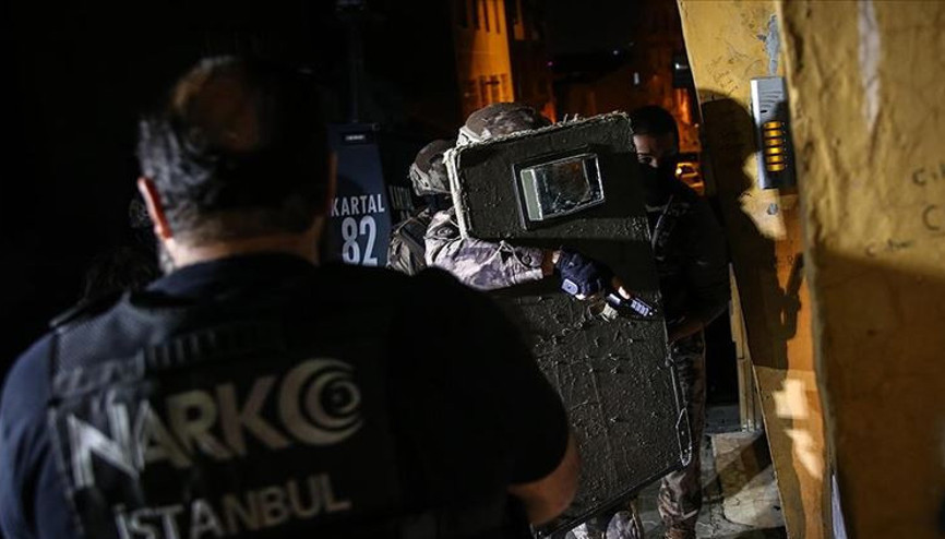Uyuşturucu tacirlerine darbe: 29 ilde 345 şüpheli yakalandı