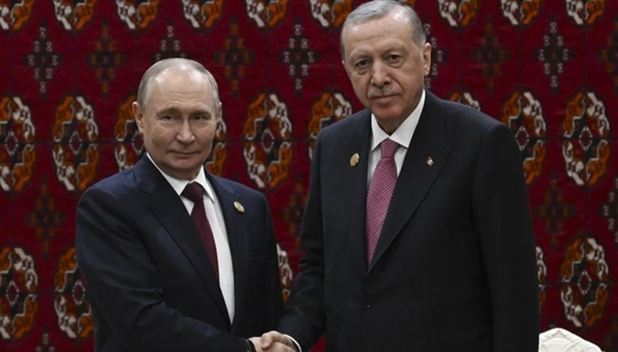 Cumhurbaşkanı Erdoğan, Putin ile bir araya geldi