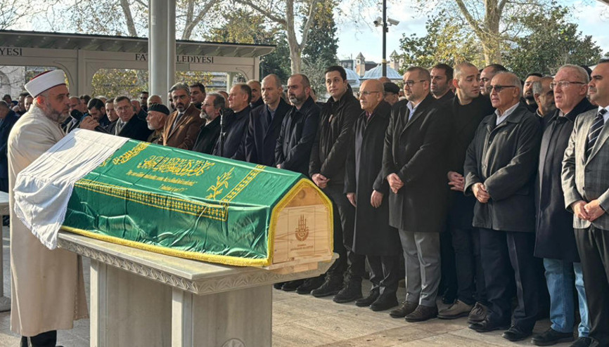 Merkez Bankası Başkanı Karahanın acı günü: Annesi son yolculuğuna uğurlandı