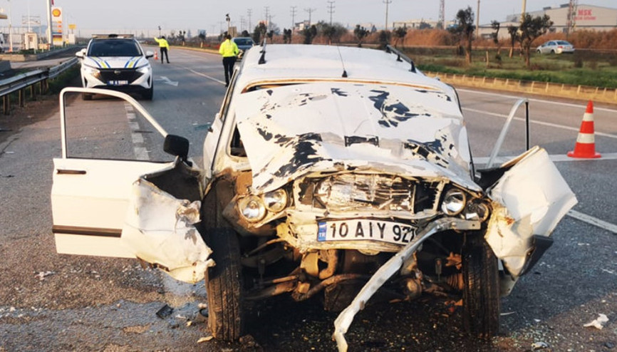 Otomobil, önünde seyreden araca çarptı: 15 yaşındaki Furkan hayatını kaybetti