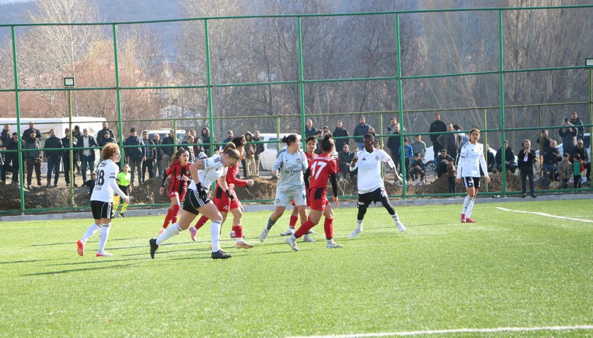 Yüksekova Spor Kulübü - Beşiktaş: 1-0