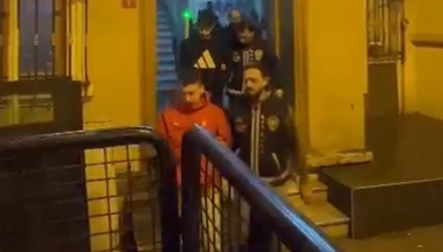 Beyoğlu’nda kapkaç: Sinyal tespit edilmesin diye telefonu alüminyum folyoya sardılar