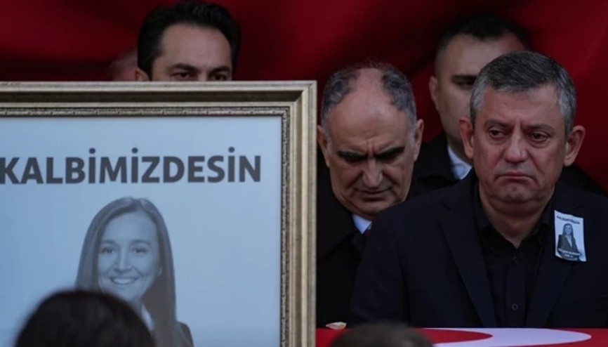 Şehzadeler Belediye Başkanı Gülşah Durbaya gözyaşlarıyla veda