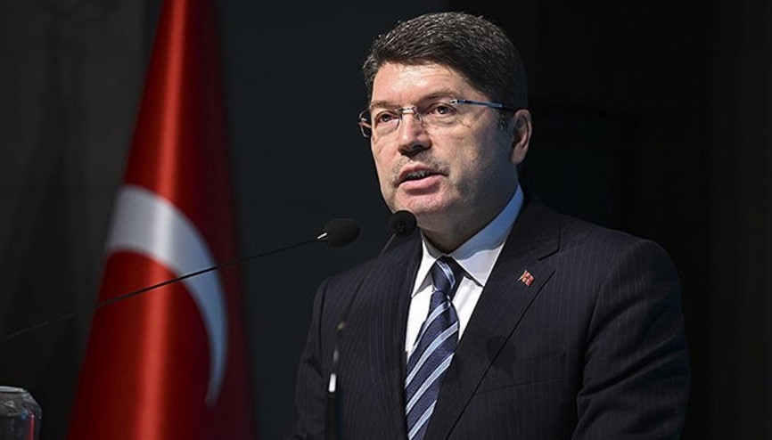 Bakan Tunç: Devletimize diz çöktürmeyi amaçlayan şer yapılara fırsat vermeyeceğiz Bakan Tunç: Devletimize diz çöktürmeyi amaçlayan şer yapılara fırsat vermeyeceğiz