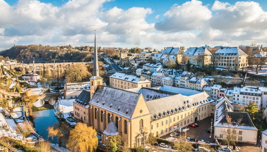 Bir peri masalı gibi kış tatili: Lüksemburg’un büyüleyici kaleleri