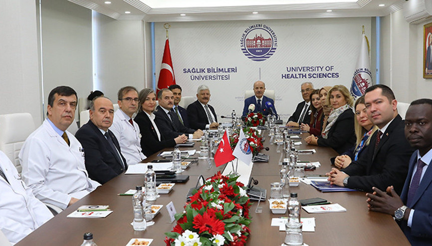 Özvar’dan baskı gören bilim insanlarına Türkiye daveti