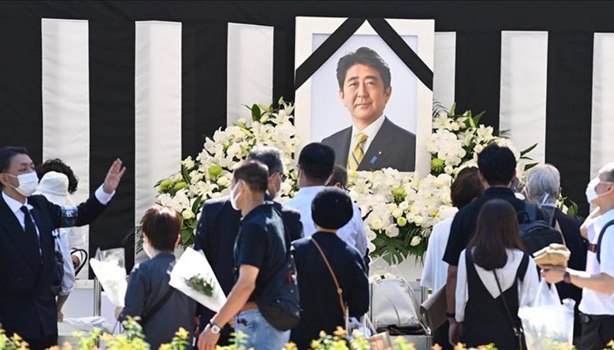 Eski Japonya liderini öldüren zanlı için müebbet talebi