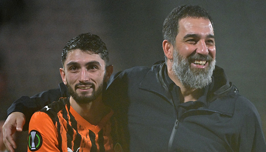 Arda Turanın öğrencileri bileti kaptı: İşte Konferans Liginde son 16ya kalan takımlar