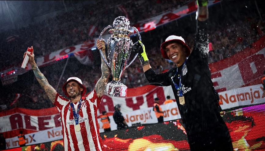 Arjantin’de şampiyonların kapışması Galatasaray efsanesi sahaya çıkıyor