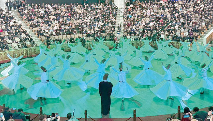 Postnişin Özçakıl Hürriyet’e konuştu: Düğünde klipte sema yapılmaz