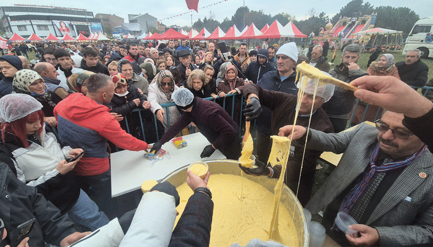 Mıhlama için izdiham: Süleymanpaşa’da 1 tonluk lezzet seli