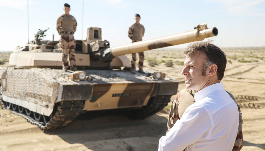 ABD’nin terk ettiği Avrupa’da Macron Fransa’ya liderlik arıyor