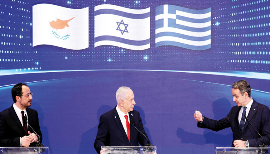 Yunanistan’da ‘üçlü zirve’ sevinci