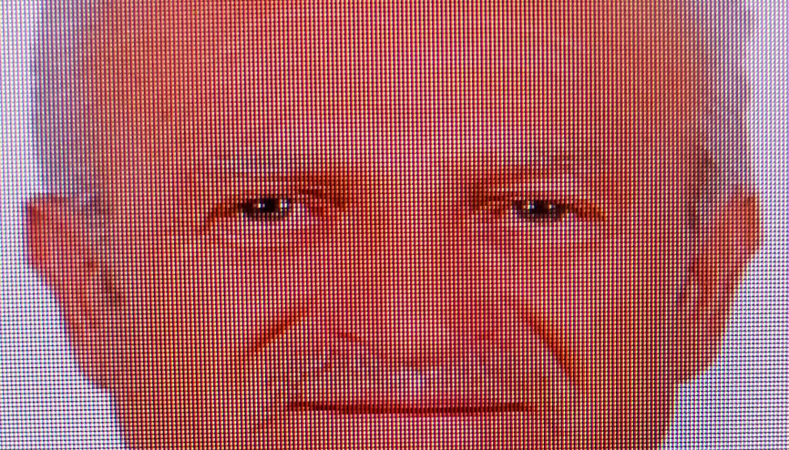 Tartıştığı babasını tabancayla öldürüp, yengesini ağır yaraladı