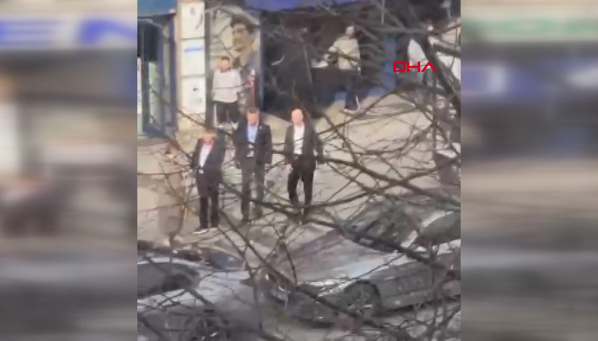 Sadettin Saran özel laboratuvardan çıkarken görüntülendi