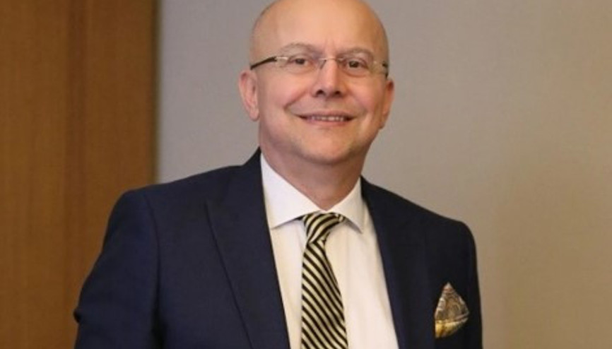 Ahmet Murat Emanetoğlu kimdir, nereli, kaç yaşında Fenerbahçe Yönetim Kurulu Üyesi Ahmet Murat Emanetoğlu biyografi bilgileri