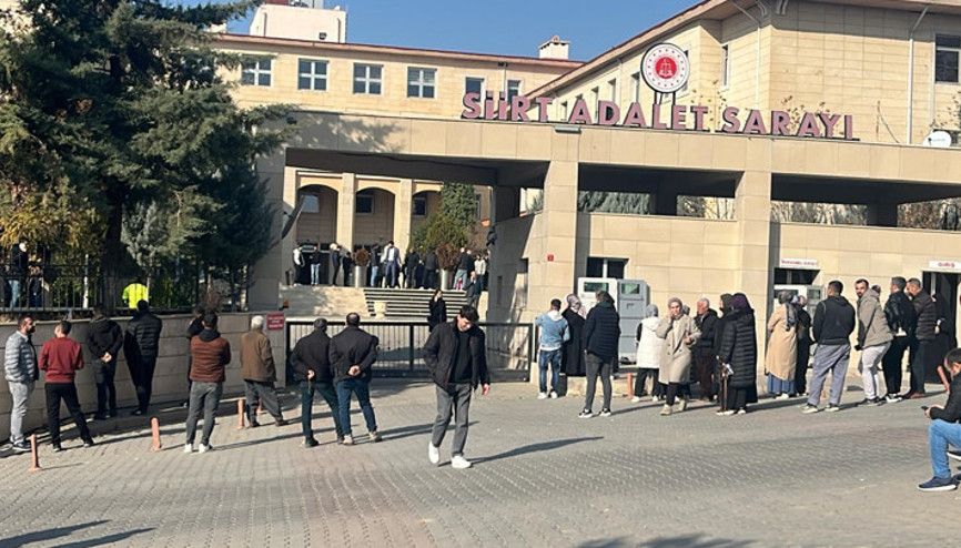 Uyuşturucu test sonuçlarını para karşılığı değiştirmişler 19 kişi tutuklandı