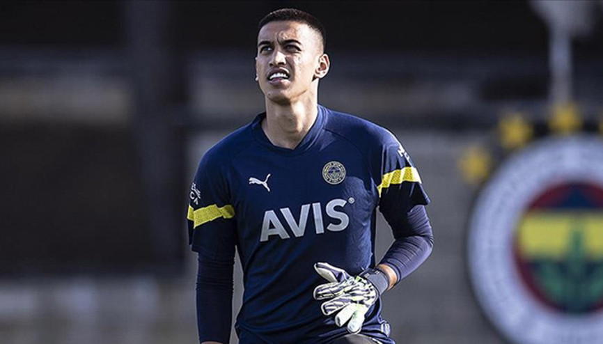 Fenerbahçede ayrılık yakın İrfan Cana yeni talipler