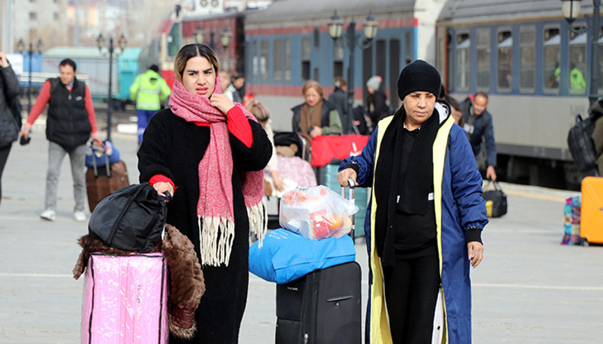 Tren seferleri yeniden başlamıştı: Komşu ülkeden yılbaşı için turist akını