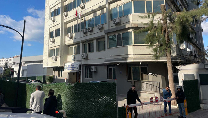 İZBETON soruşturmasında adı geçen kooperatife zimmet operasyonu: 8 gözaltı