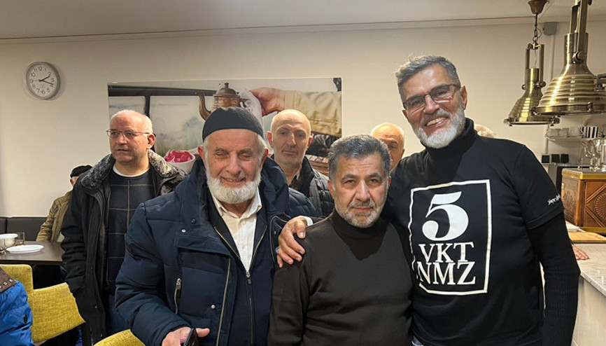 Yaşar Alptekin Kölnde cami ziyaretinde bulundu