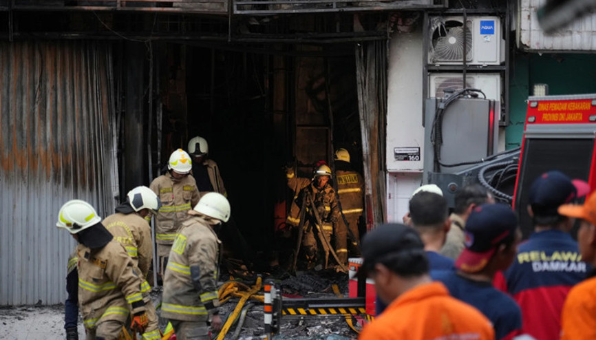 Endonezyada huzurevi yangını: 16 kişi hayatını kaybetti