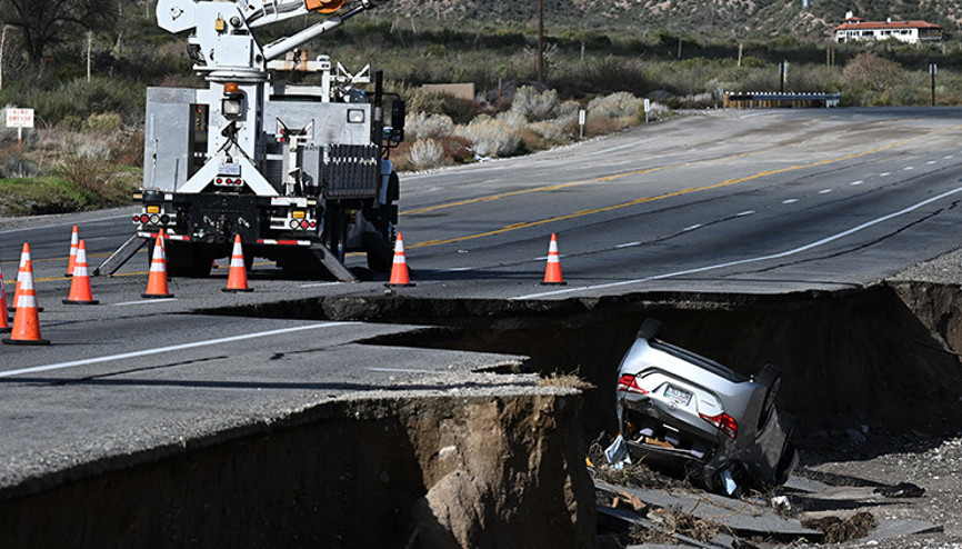 ABDde fırtınalar etkili oldu: 700 uçuş iptal Kasırga uyarısı verildi