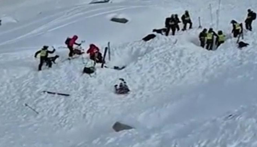 Kayak merkezinde çığ faciası: 3 ölü