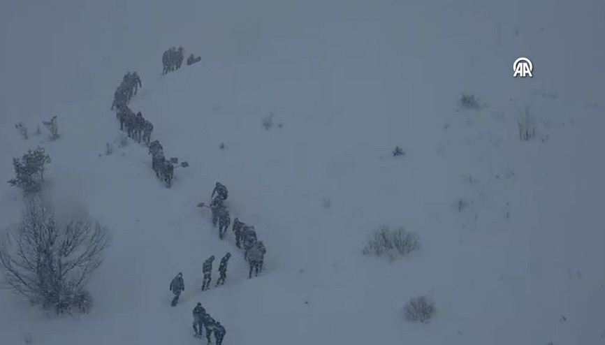 Artvinde çığ düştü