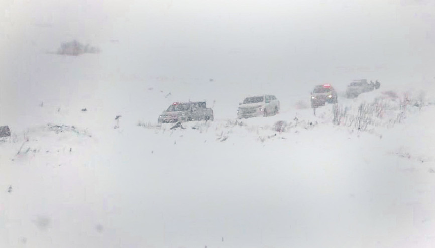 2 bin 300 rakımda can pazarı... 3 çobanın üstüne çığ düştü