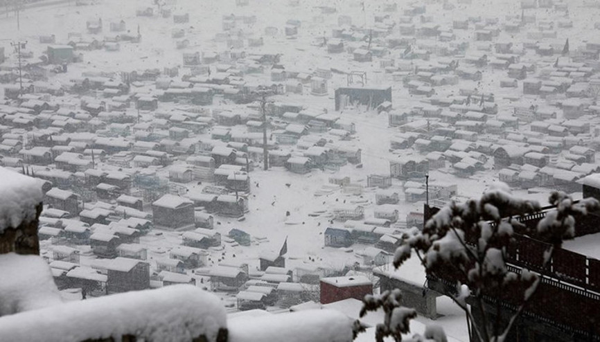 Afganistanda kar ve seller 12 kişinin ölümüne yol açtı