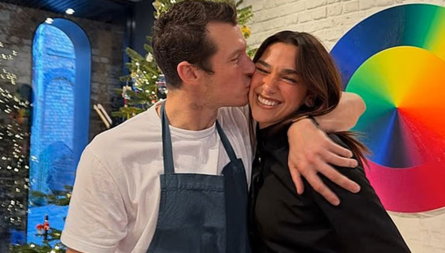 Hem işte kazandı hem de aşkta… Yüzüğü parmağında, sevdiği yanında… Geriye bir tek gelin olmak kaldı