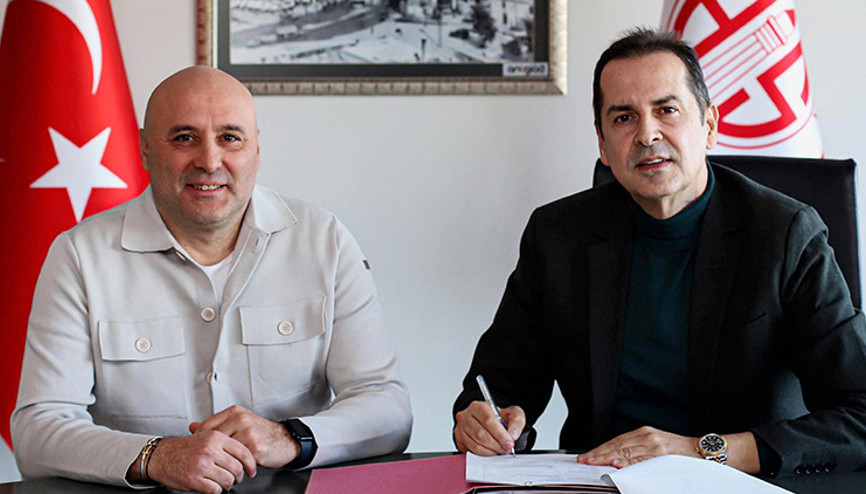 Antalyasporun yeni teknik direktörü belli oldu