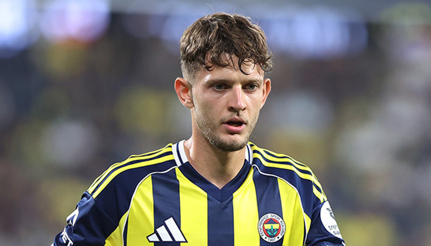 Fenerbahçe’de Sebastian Szymanski için çözüm aranıyor